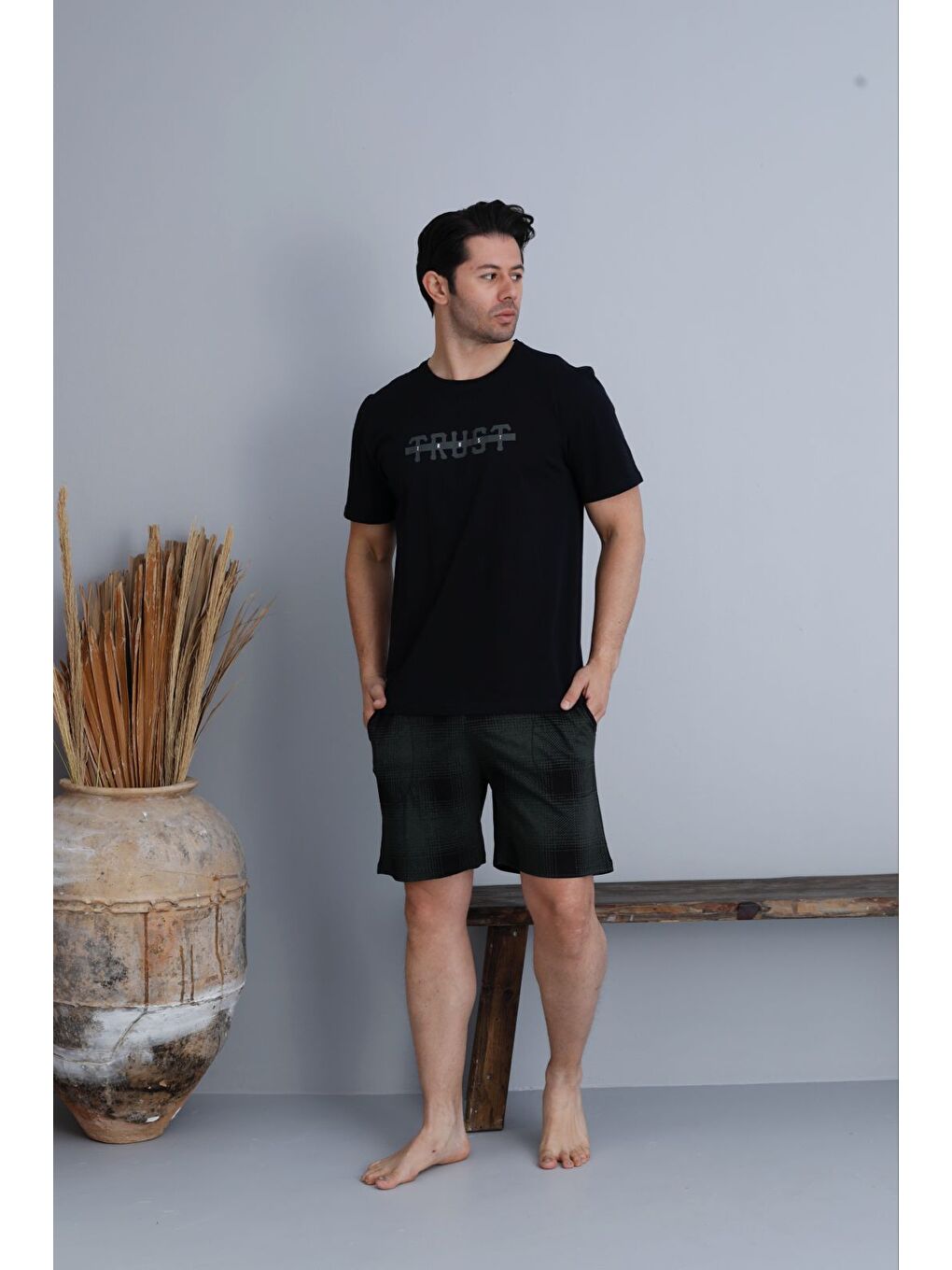 Erkek %100 Organik Pamuk Siyah Kısa Kollu Ekose Şortlu Doğal Pijama Takımı-1