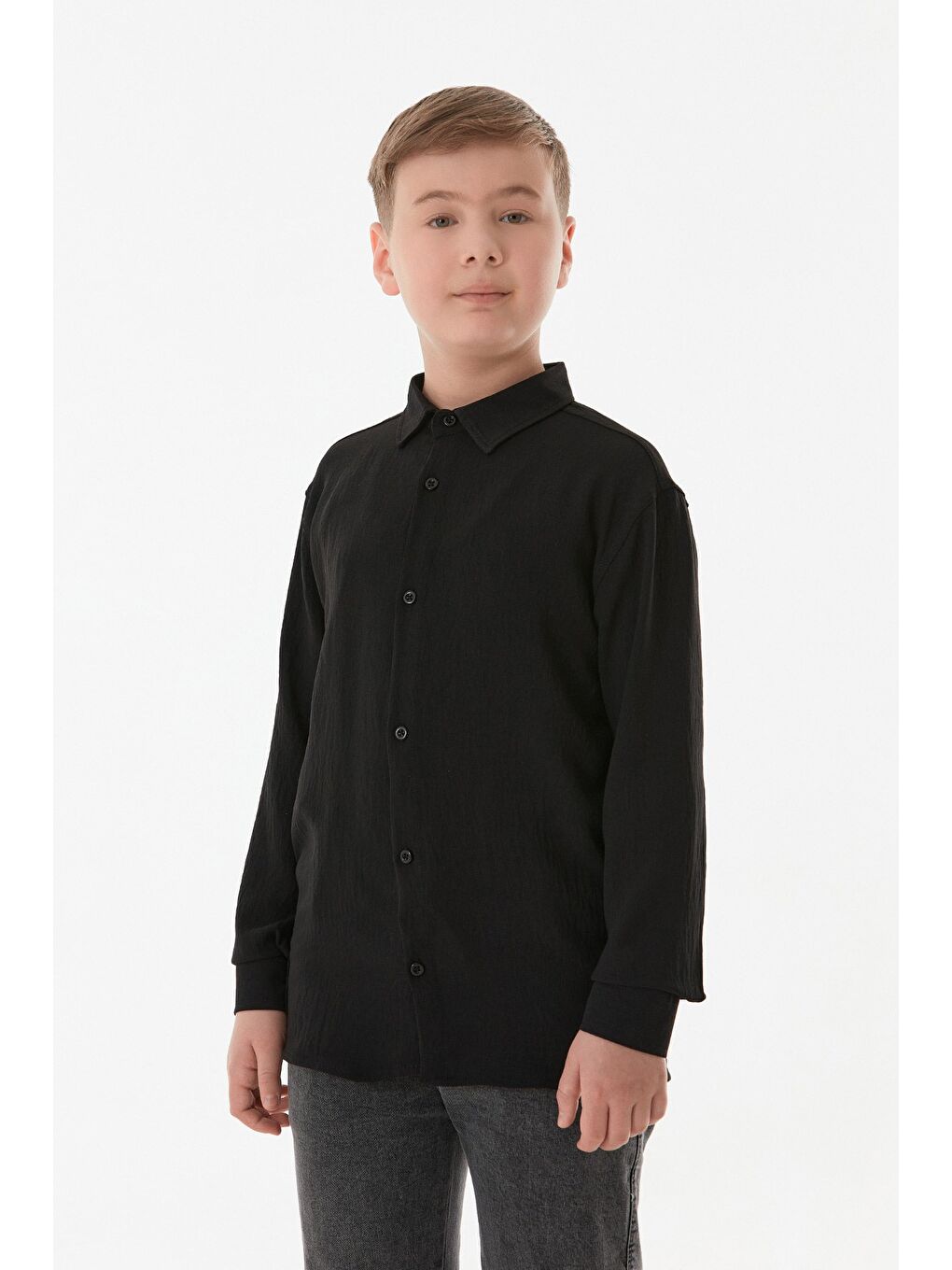 Siyah Ayrobin Kumaş Düğmeli Erkek Çocuk Gömlek-4