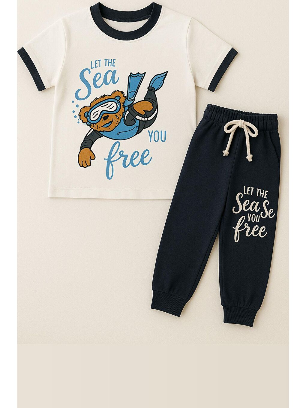 Karışık Erkek Çocuk Yüzen Ayıcık Desenli Kısa Kollu Pijama Takımı