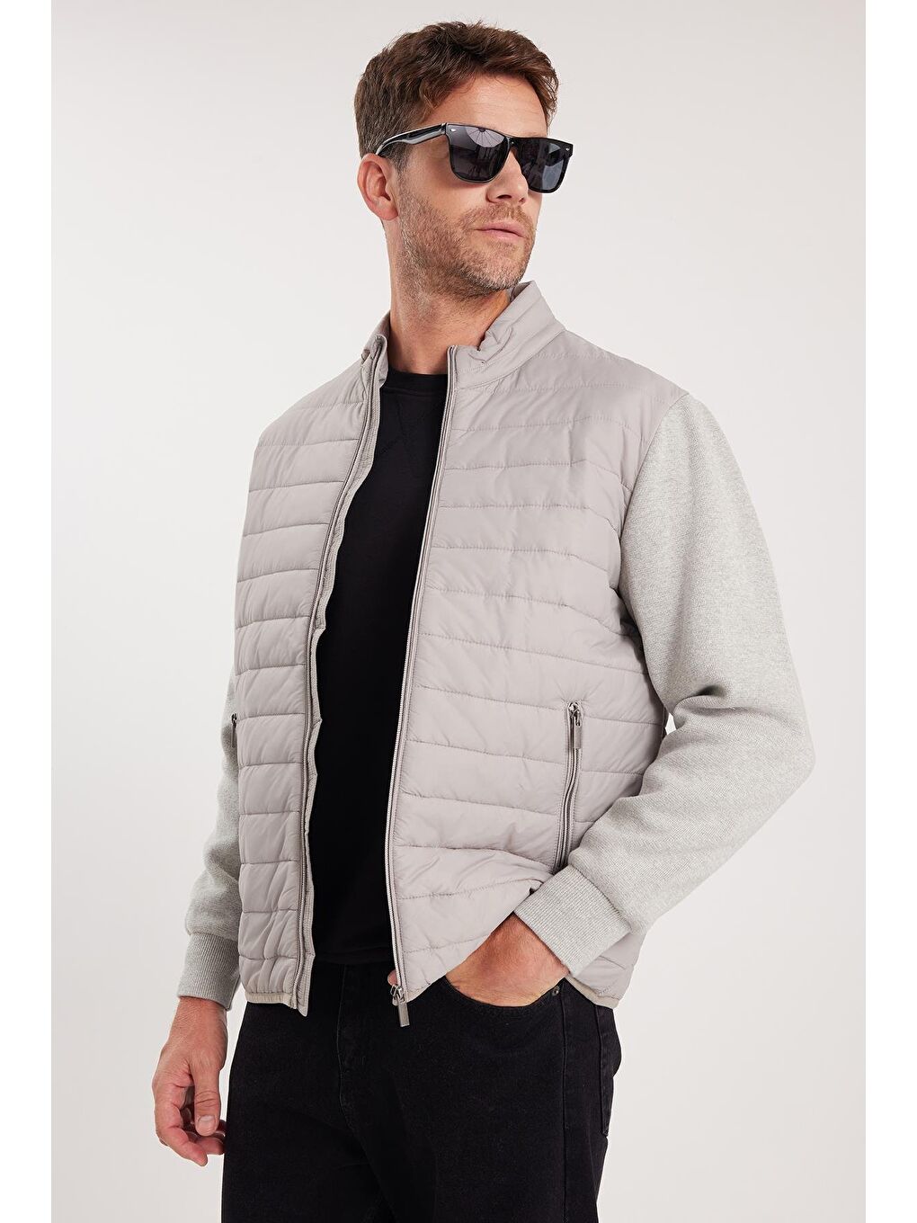 Erkek Relax Fit Rahat Kesim Kapitone Kollar Triko Çift Cepli Sıcak Tutan Bej Mont-1