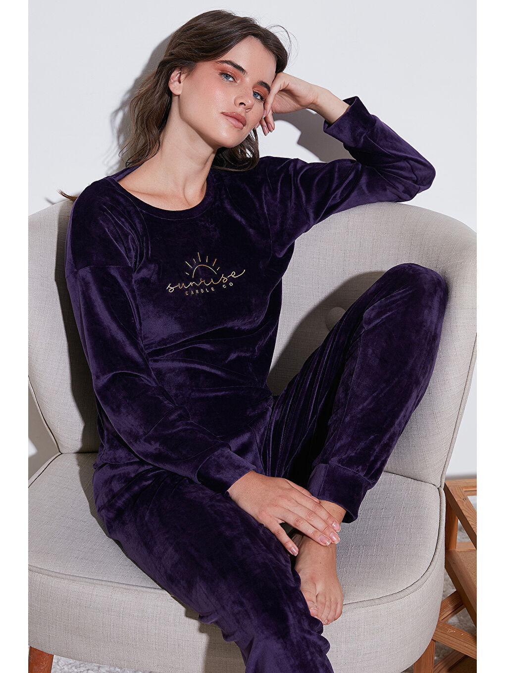 Mor Standart Fit Bisiklet Yaka Kadın Pijama Takımı 6094201