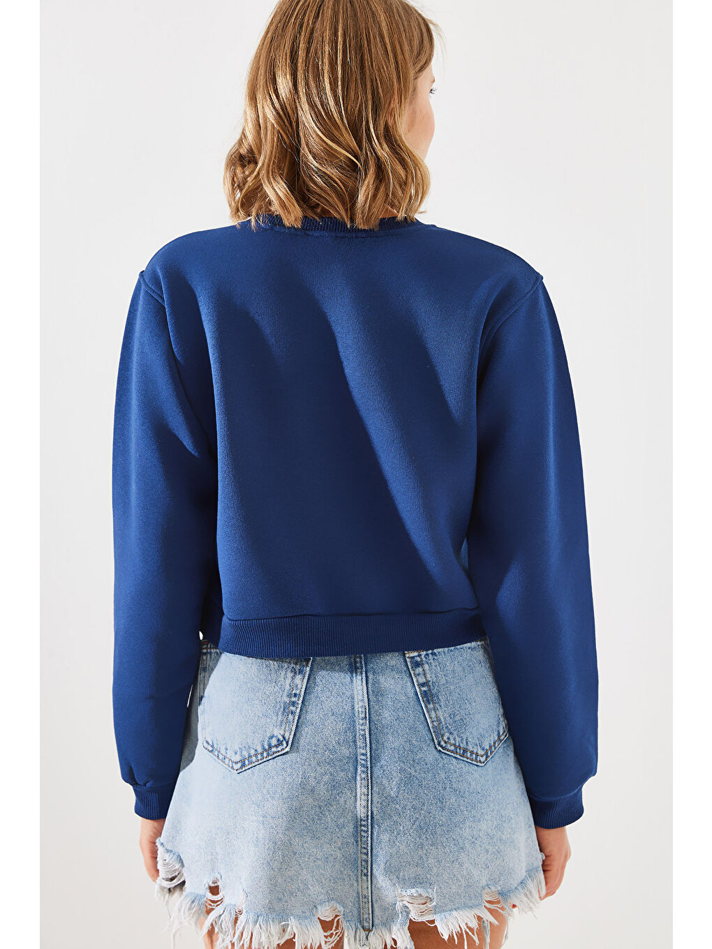 SHADE Lacivert Kadın Bisiklet Yaka Şardonlu Basic Crop Sweatshirt - 6