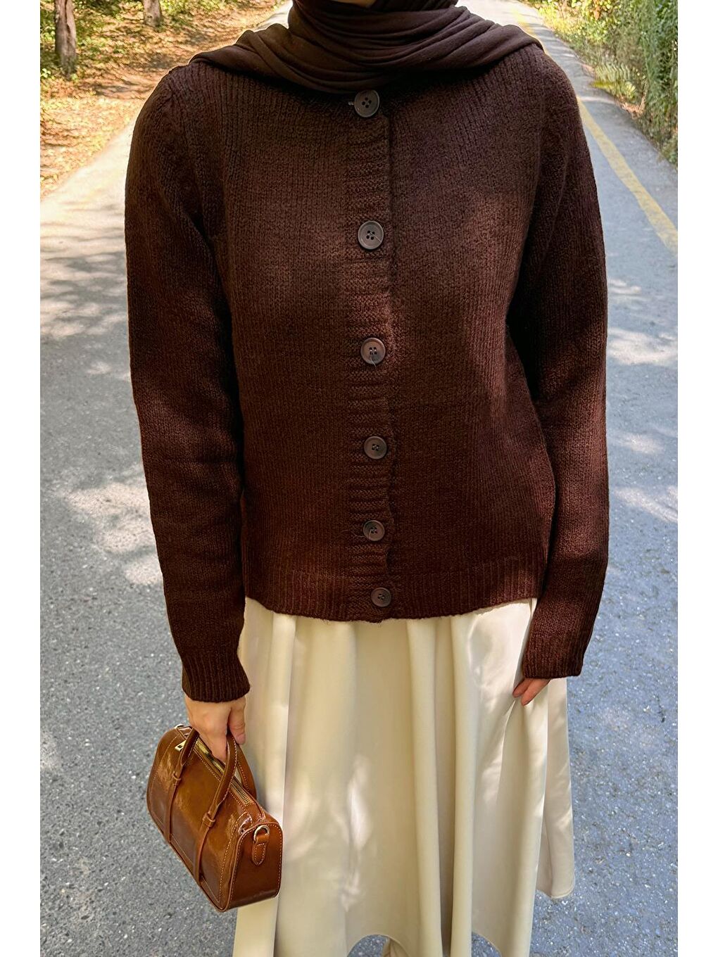 Bisiklet Yaka Kısa Hırka Acı Kahverengi-2