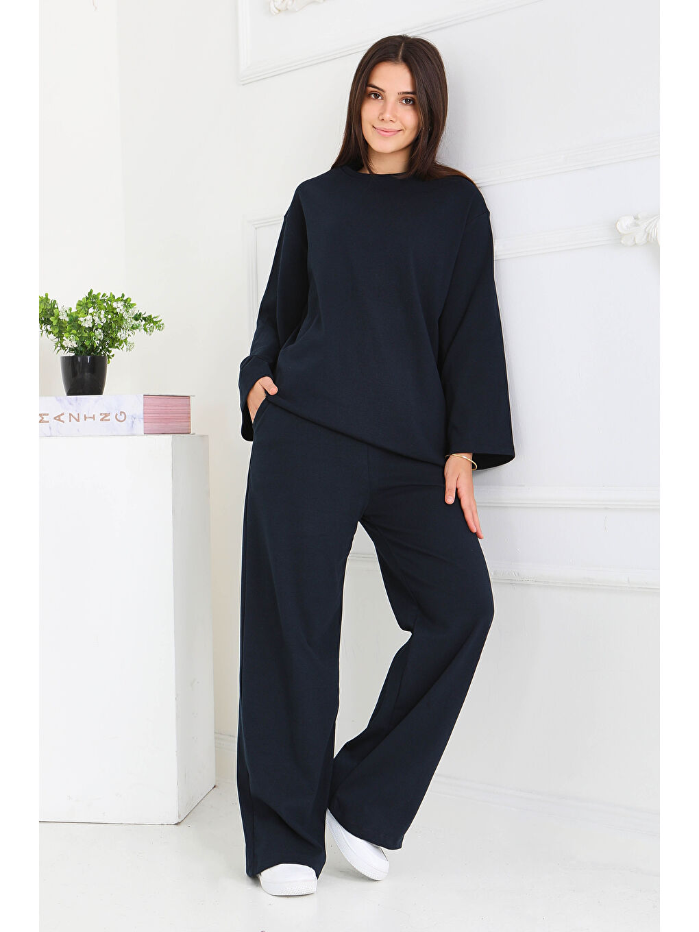 Geniş Paçalı İki İplik Eşofman Takımı Lacivert - 27717-LACIVERT-4
