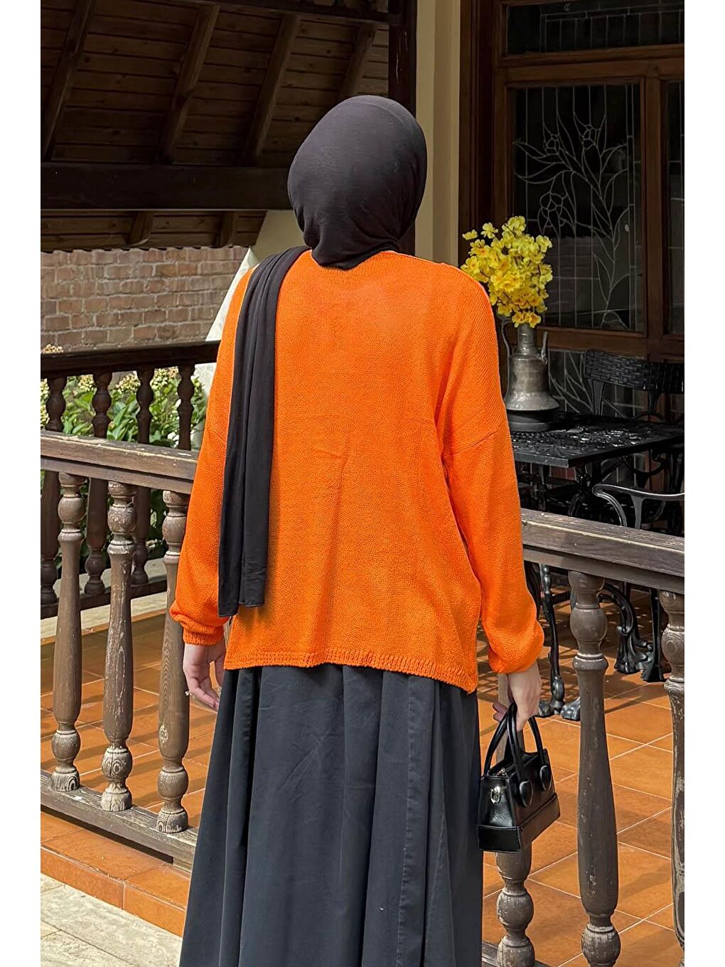 Turuncu Kayık Yaka Triko Kazak Oranj-3