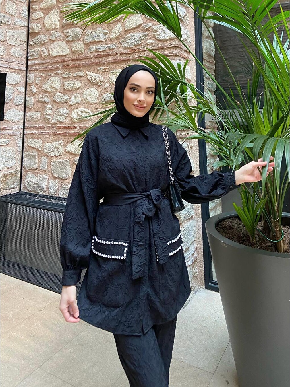 Siyah Kadın Jakarlı Bel Kuşaklı Cep Taşlı Alt Üst Takım-4