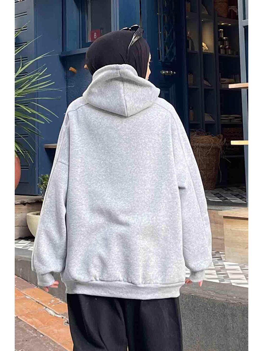 Kapüşonlu Oversize Yan Cepli Sweat Gri-3
