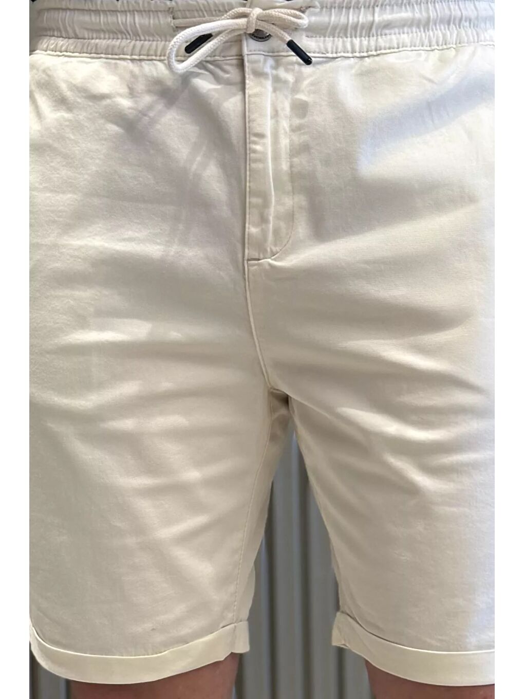 Ekru Duble Paça Erkek Şort-3