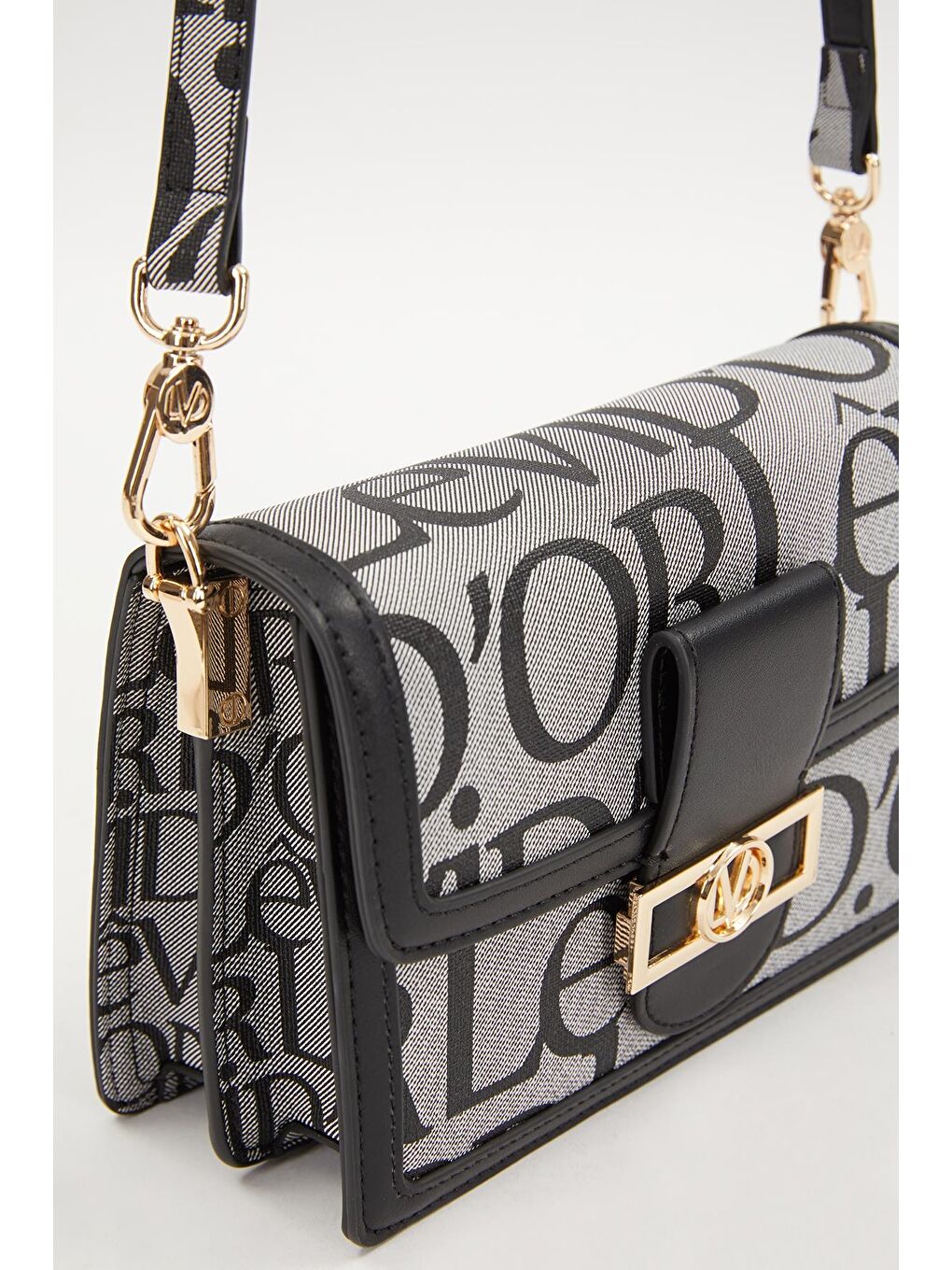 Siyah Kadın El ve Omuz Çantası 930279-1