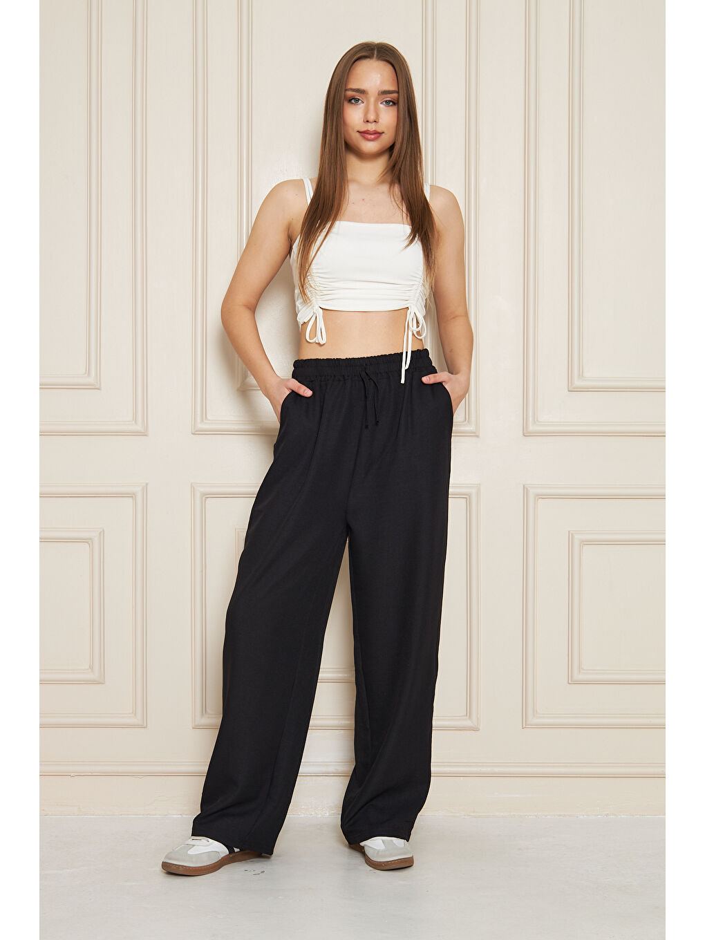 Kadın Trend Yüksek Bel Lastikli Siyah Bol Pantolon-4