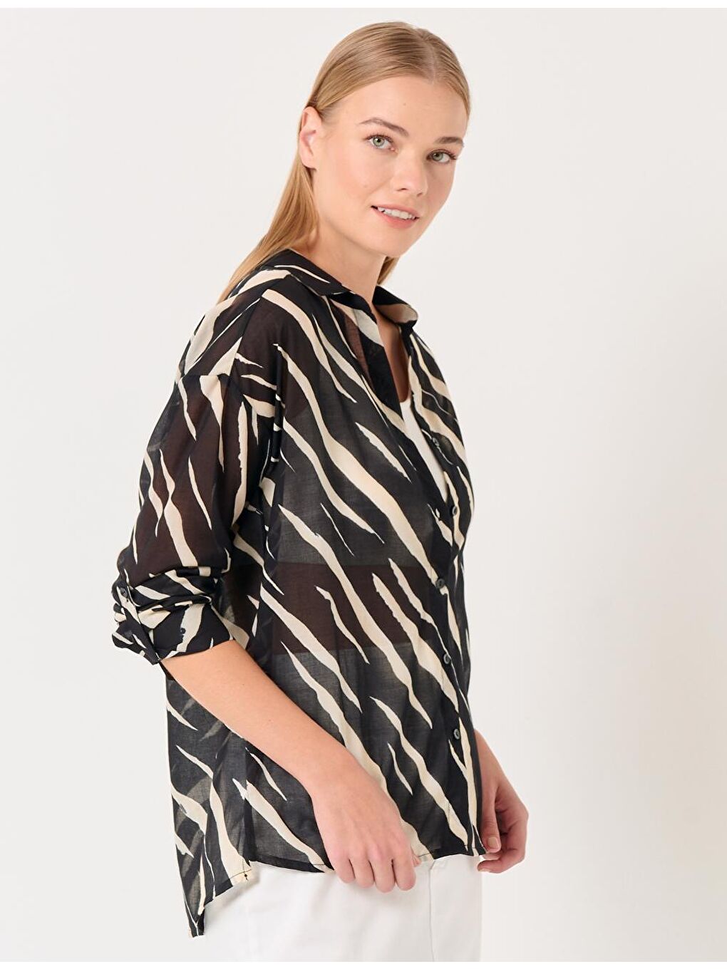 Siyah Uzun Kollu Desenli %100 Pamuklu Gömlek-3