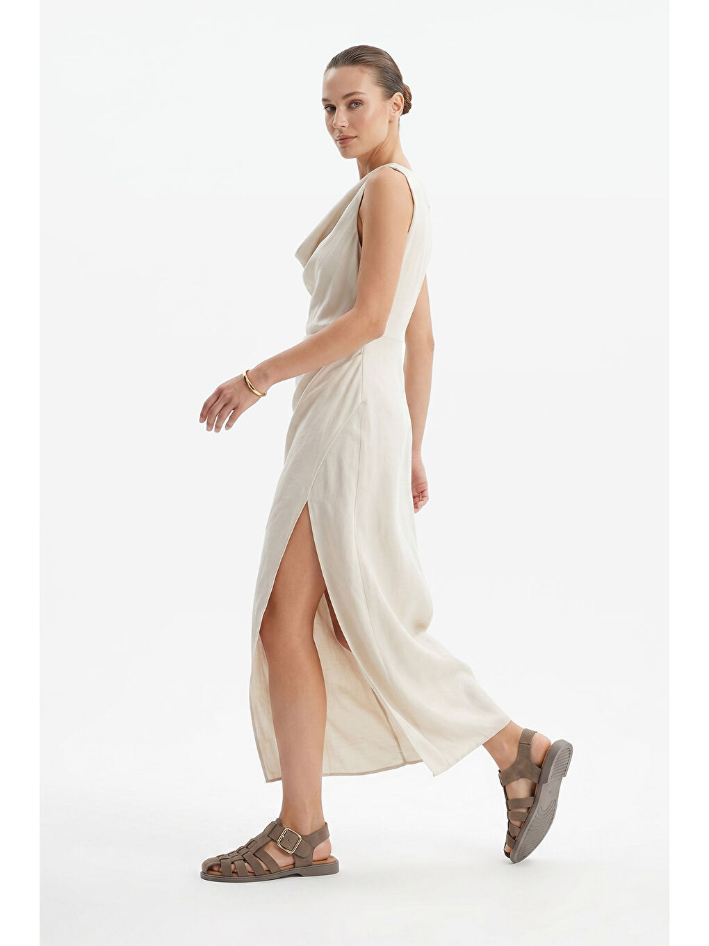 Kahverengi Kadın AÇIK VİZON Tokalı Bantlı Burnu Kapalı Hakiki Deri Sandalet-2