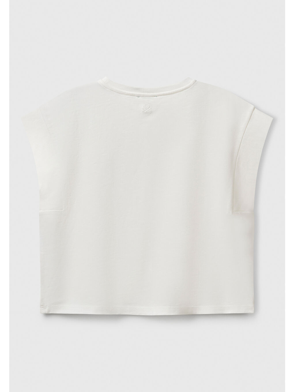 Kız Çocuk Beyaz Önü Makrome İşlemeli Arkası Logo Baskılı T-Shirt-1