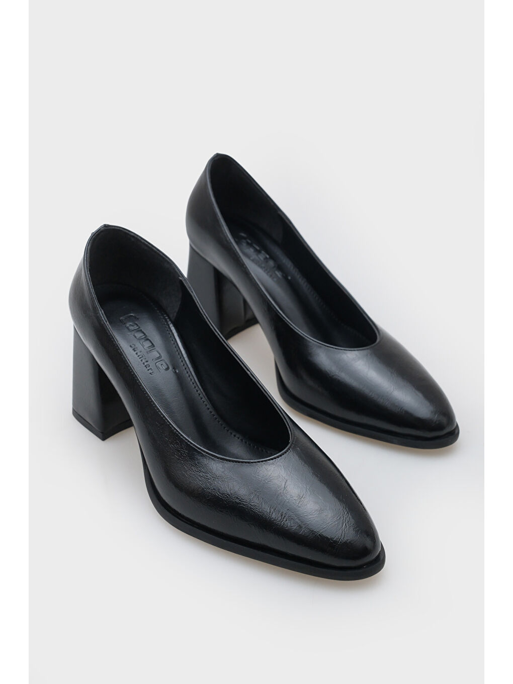 Siyah Daisie Yuvarlak Burunlu Orta Topuklu Günlük Kadın Topuklu Ayakkabı-1