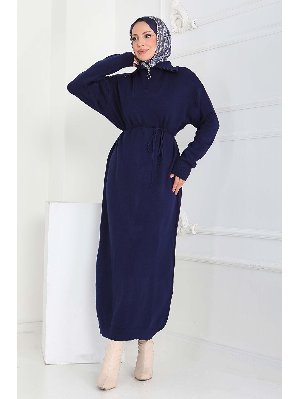 Kamyoncu Yaka Triko Elbise Lacivert - 27937-LACIVERT