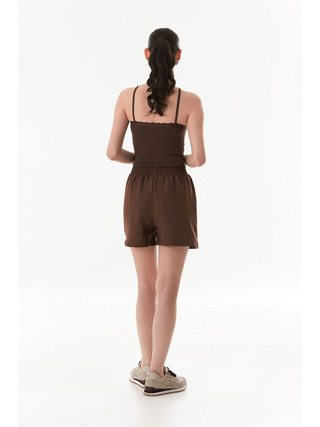 Kahverengi Basic Ayrobin Kumaş Beli Bağcıklı Şort-3