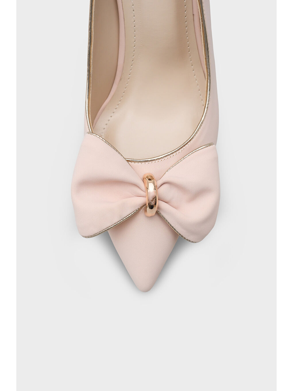 Bej Marigold Metal Orta Boy Topuklu Fiyonklu Saten Kadın Ayakkabı-2