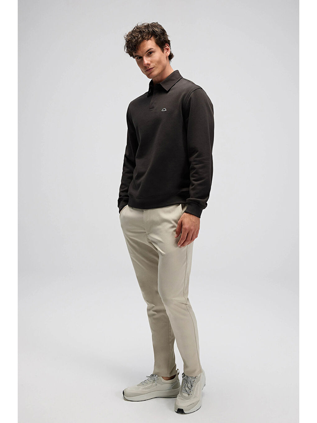 Haki Logolu Pamuklu Regular Fit Düğmeli Polo Yaka Sweat EM607-KH-3