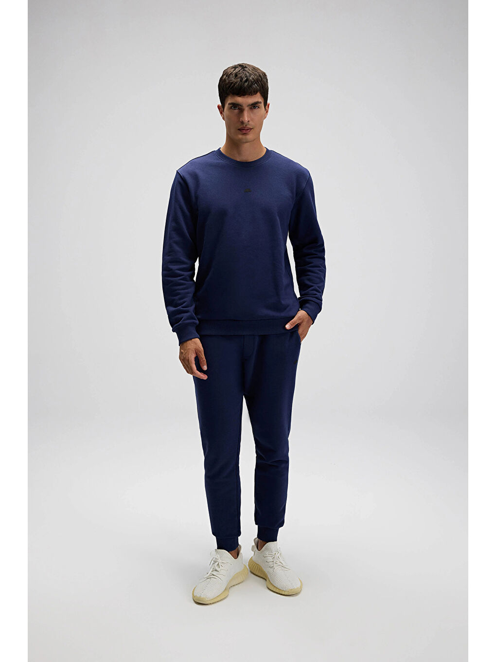 Lacivert Pamuklu Regular Fit Bisiklet Yaka Logolu Sweat EM556-NV-2