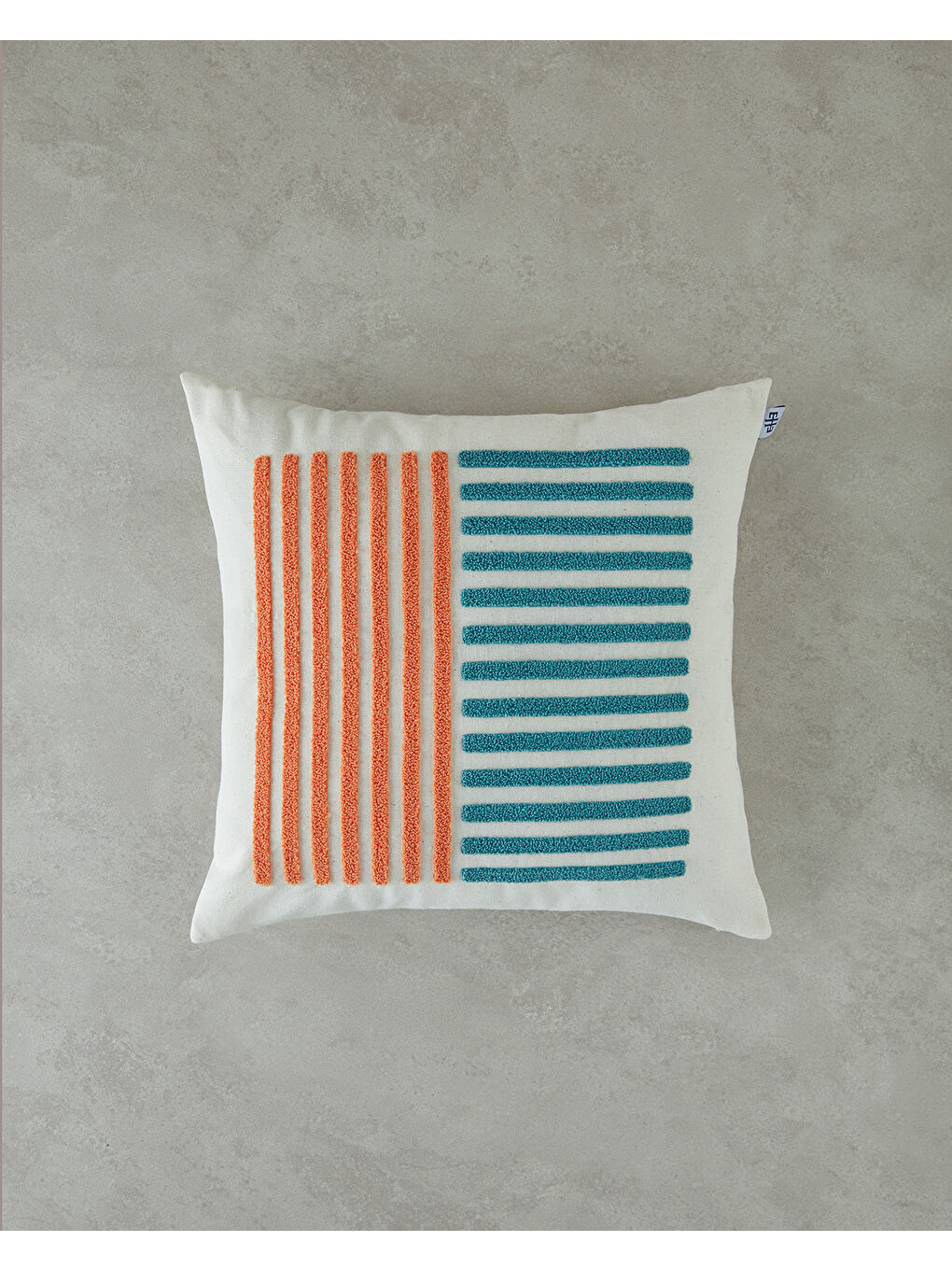 Bej Shıp Punch Nakışlı Dolgulu Kırlent Naturel