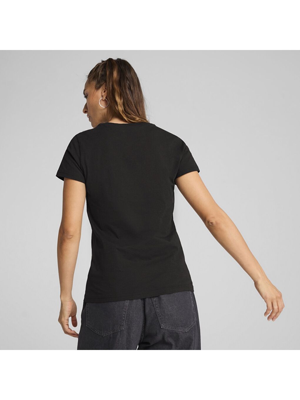 Metallic No 1 Logo Kadın Siyah Yuvarlak Yaka Tişört-2