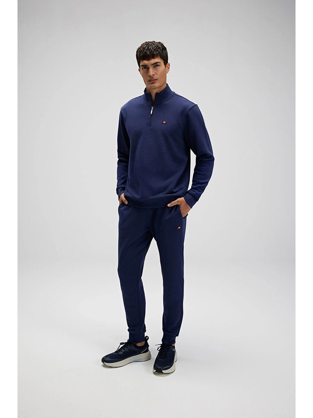 Lacivert Pamuklu Regular Fit Normal Bel Ribanalı Paça Eşofman Altı EM583-NV-1