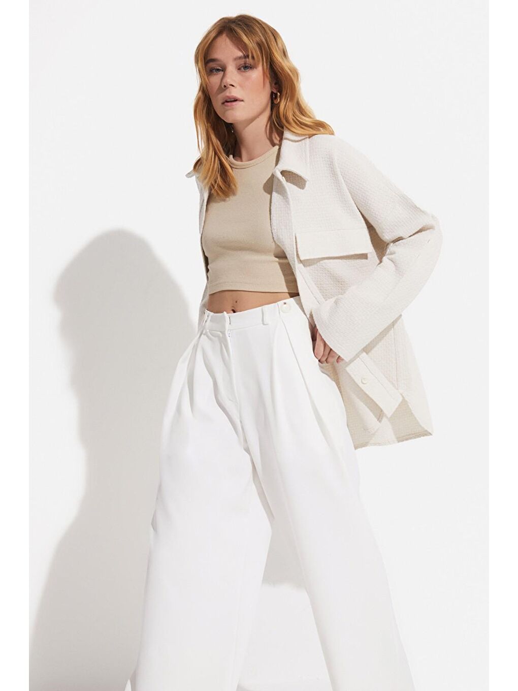 Ekru Cep Detaylı Gömlek-1