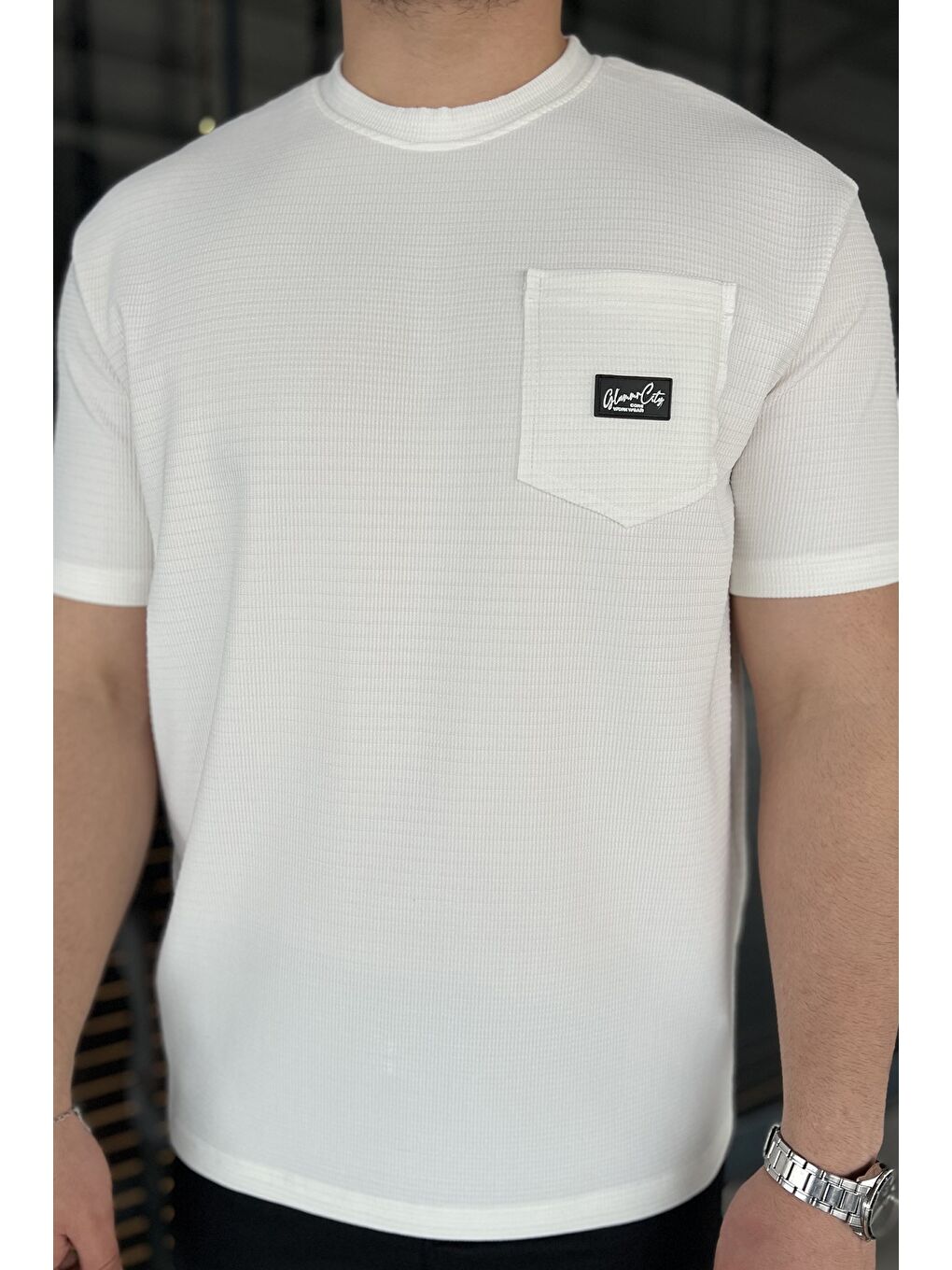 Ekru Bisiklet Yaka Cepli Erkek Tişört-2