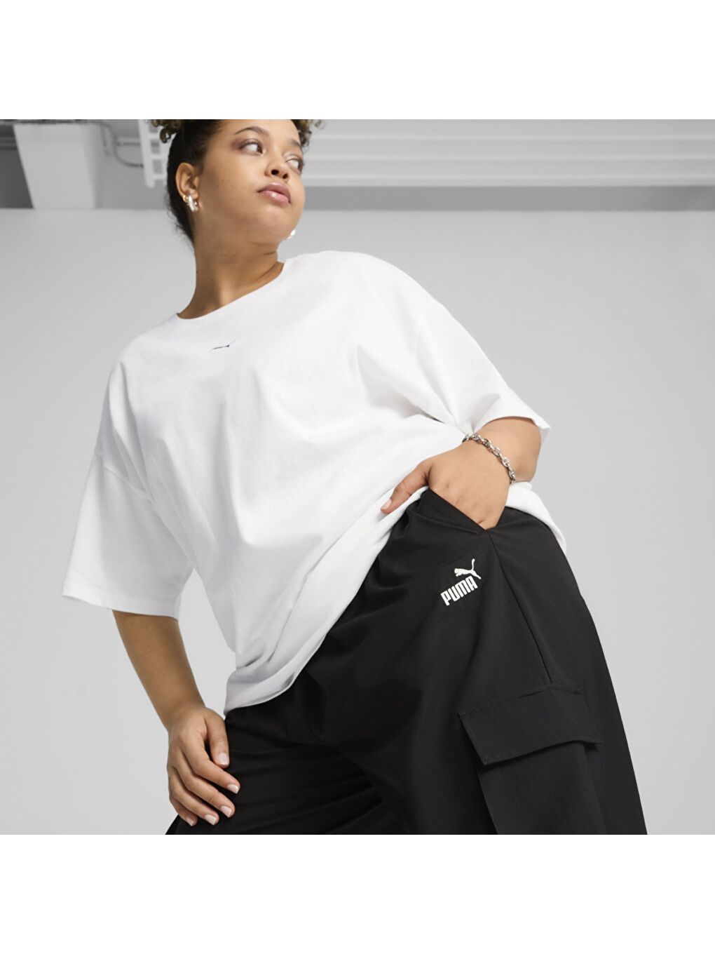 Essentials No 1 Logo Kadın Siyah Pantolon-2