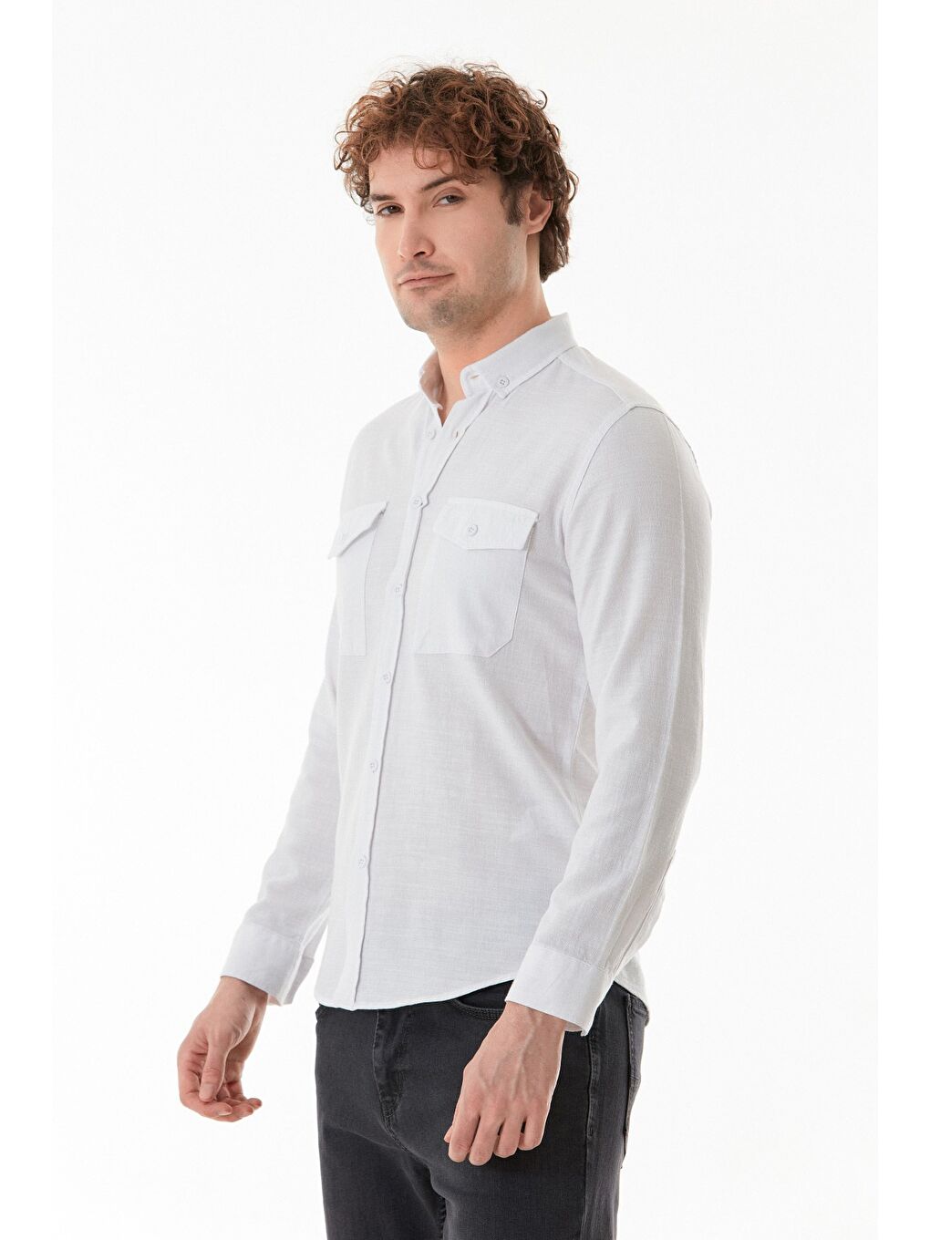 Beyaz Çift Cepli Düğmeli Gömlek-4