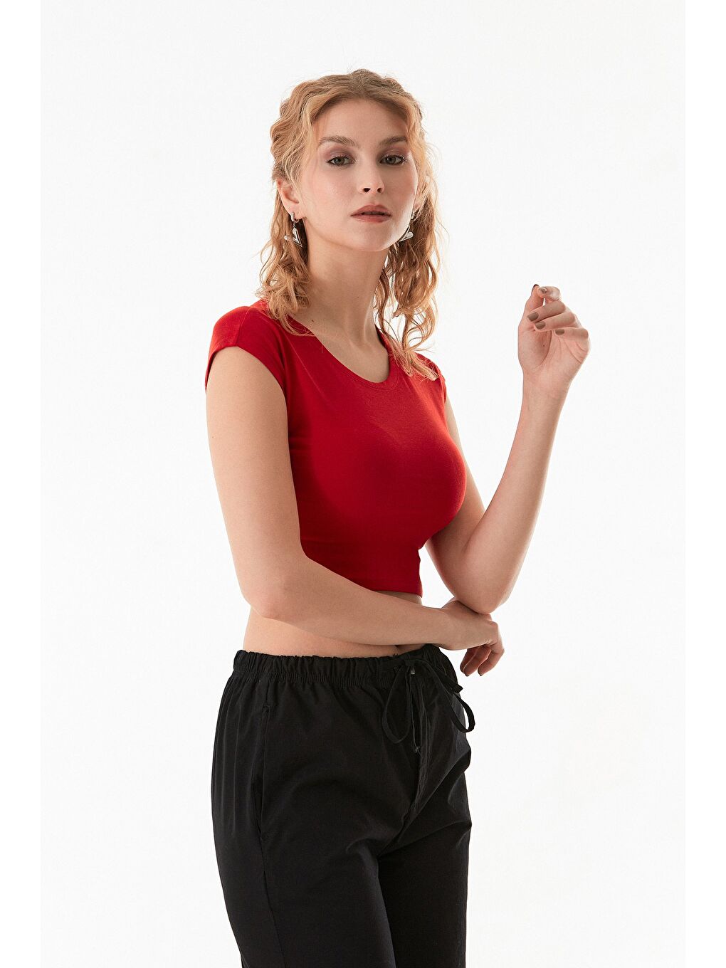 Kırmızı Basic Bisiklet Yaka Crop Tişört-4