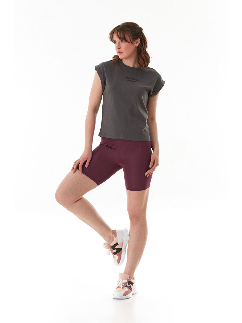 Antrasit Yazı Kabartma Baskılı Japone Kol Tişört-2