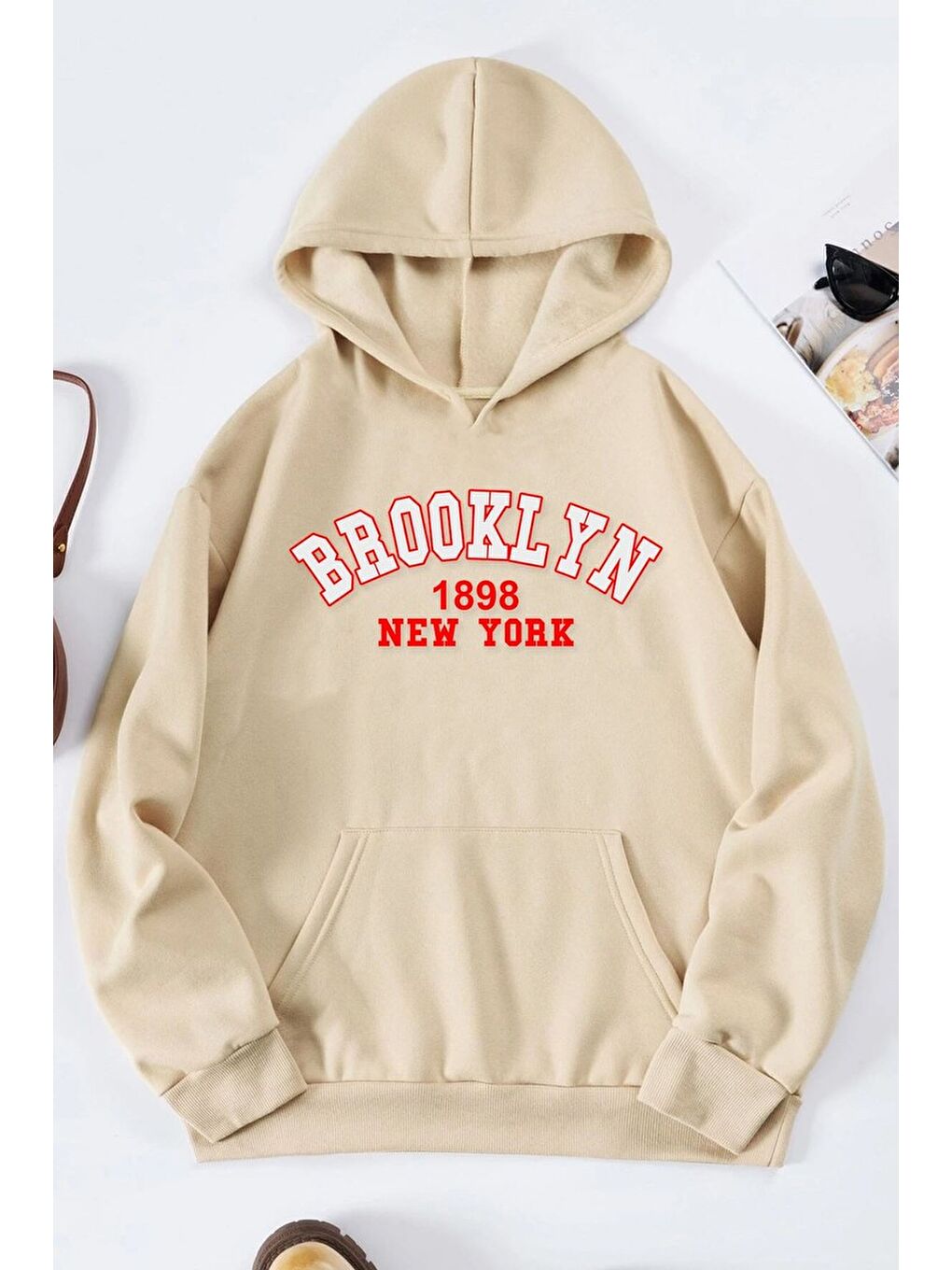 uyguntarz Bej Unisex Brooklyn Baskılı Sweatshirt