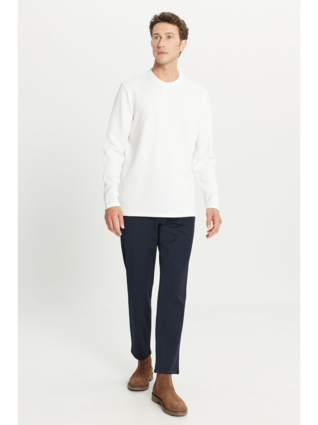 Erkek Ekru Slim Fit Dar Kesim Bisiklet Yaka Jakarlı Uzun Kollu Tişört-1