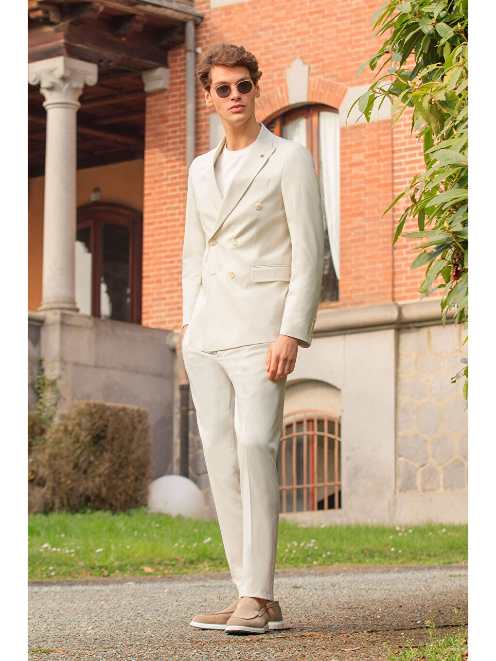 Erkek Bej Slim Fit Dar Kesim Kırlangıç Yaka Beli Gizli Lastikli Kapak Cepli Ekose Desenli Kruvaze T--2