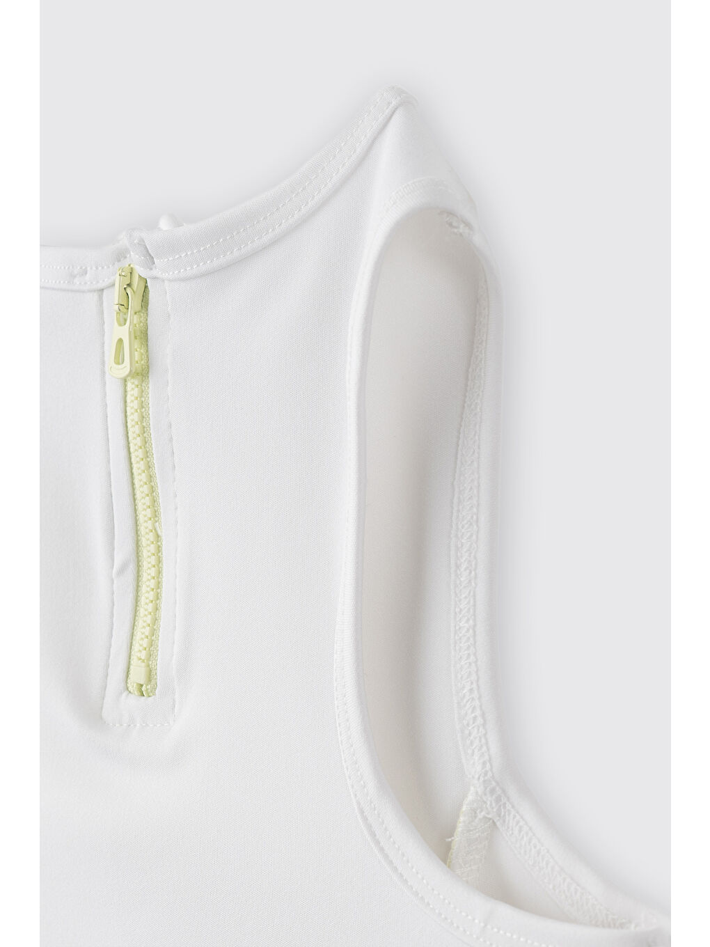 Kız Çocuk Sırt Fermuar Detaylı Yumuşak Dokulu Ekru Atlet-5