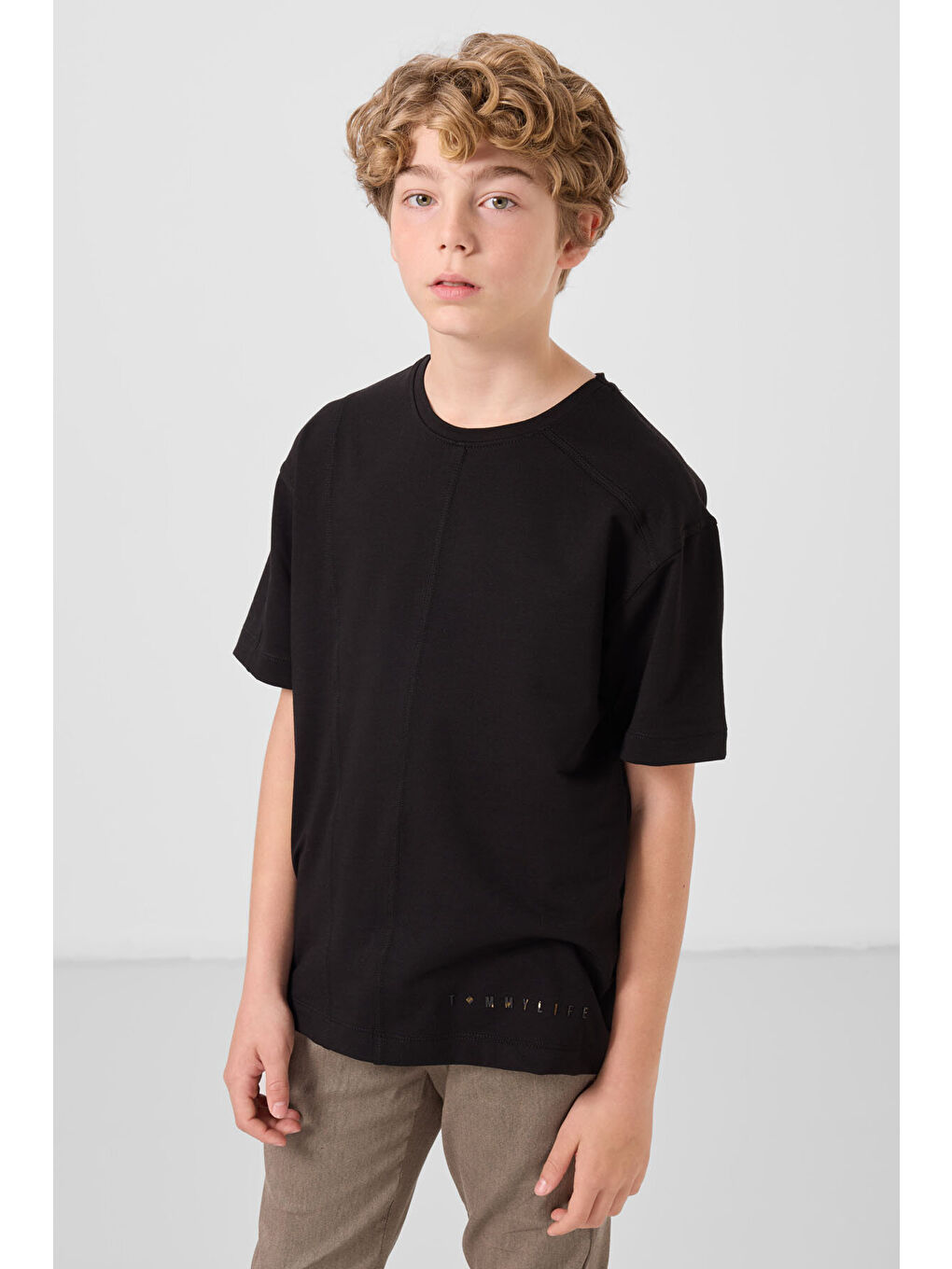 Basic Oversize O Yaka 3lü Paket Siyah-Bej-Açık Yeşil Erkek Çocuk T-Shirt - 11297-1