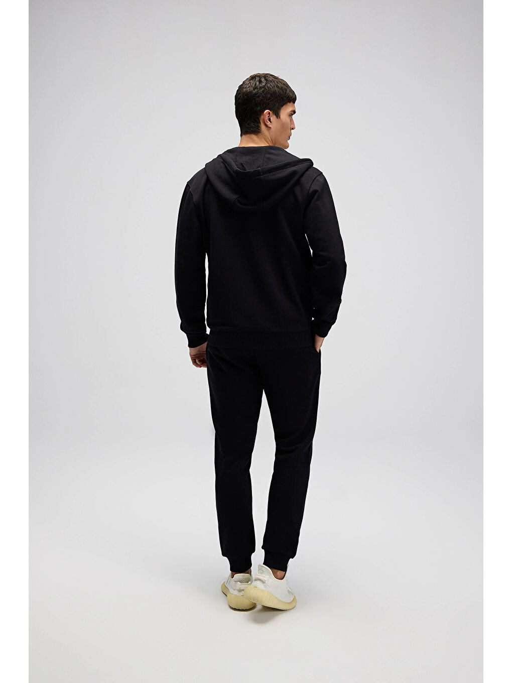 Siyah Pamuklu Regular Fit Kapüşonlu Sweat EM581-BK-4