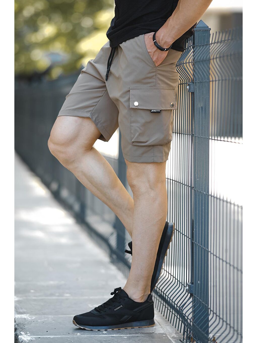 Yeşil Quar Zımbalı Kort Paraşüt Kumaş Kargo Cep Erkek Şort