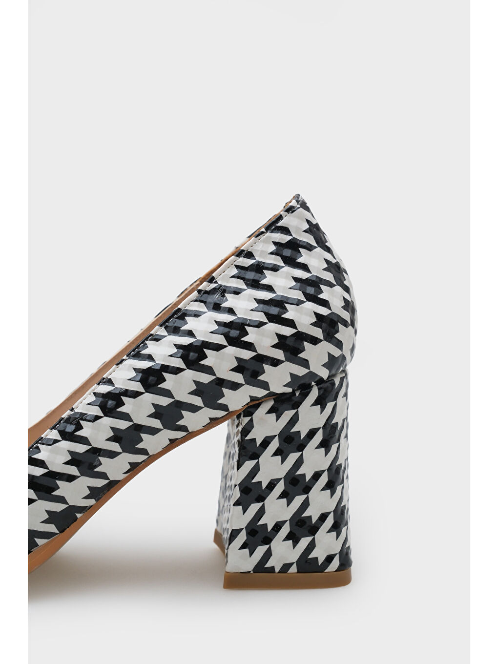 Siyah Penni Yuvarlak Burunlu Orta Topuklu Günlük Kadın Topuklu Ayakkabı-3