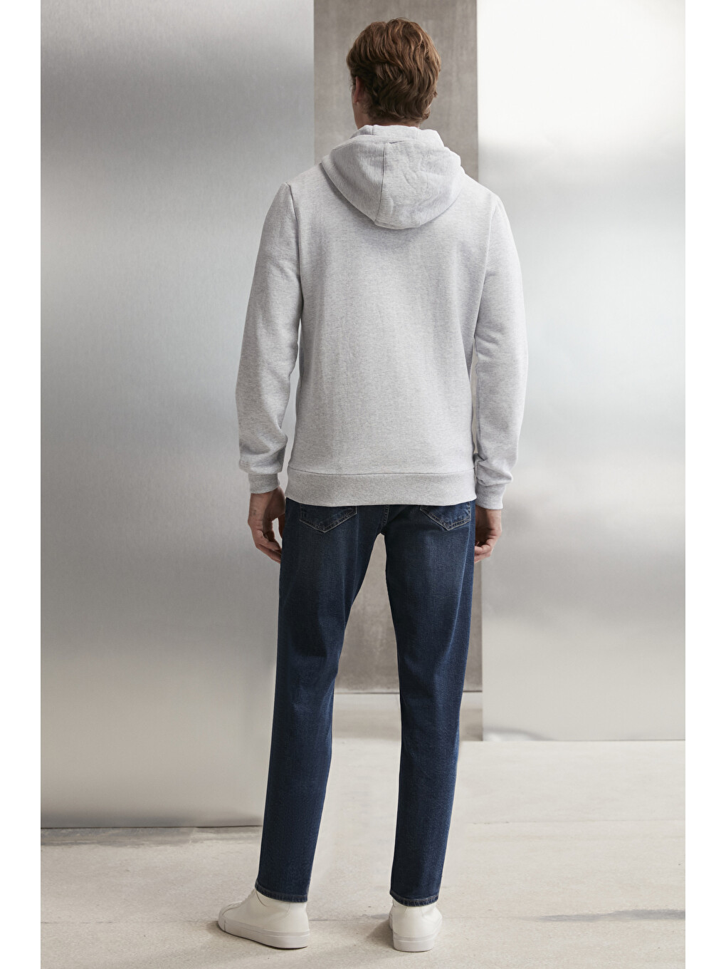 Erkek Fermuarlı Yüksek Yaka Kapüşonlu Kordonlu İçi Polarlı Açık Gri Sweatshirt-5