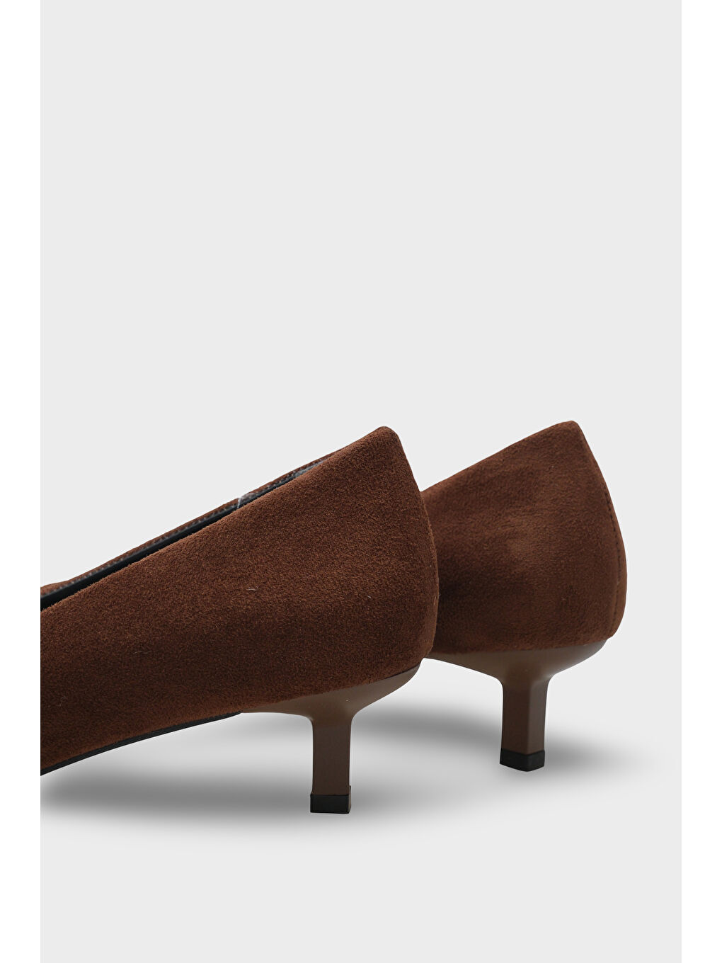 Kahverengi Shanta Süet Görünümlü Sivri Burun Kısa Topuk Günlük Kadın Topuklu Ayakkabı-3