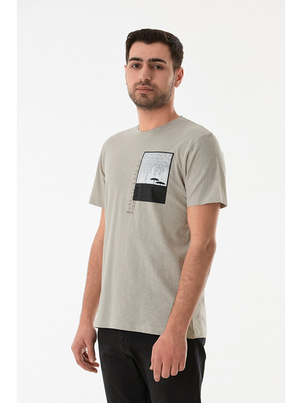 Bej Grafik Baskılı Bisiklet Yaka Tişört