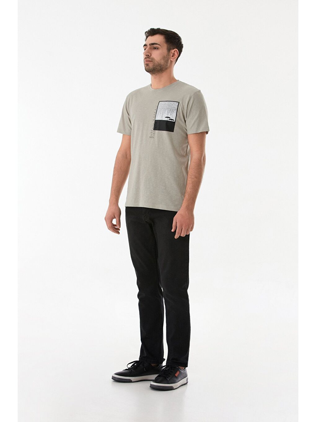 Bej Grafik Baskılı Bisiklet Yaka Tişört-1