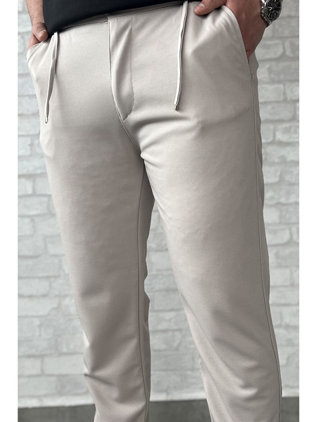 Bej Erkek Bel Bağcıklı Fermuarlı Düz Paça Jogger Pantolon-2