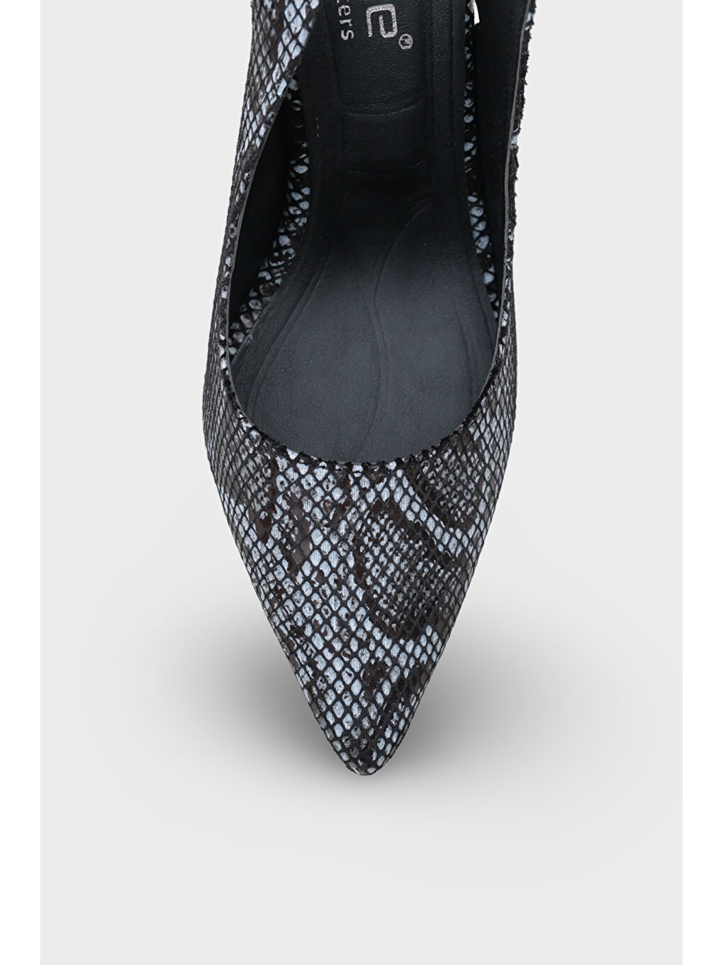 Siyah Sally Arkası Açık Orta Topuklu Yumuşak Pedli Taban Kadın Ayakkabı-2