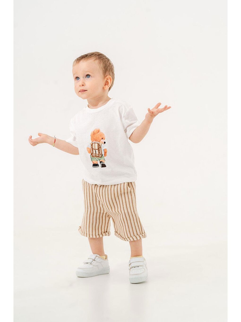 Karışık Pamuk Ayıcık Baskılı Beyaz Erkek Bebek Tişört Ve Çizgili Şort İkili Takım (6-24 Ay)