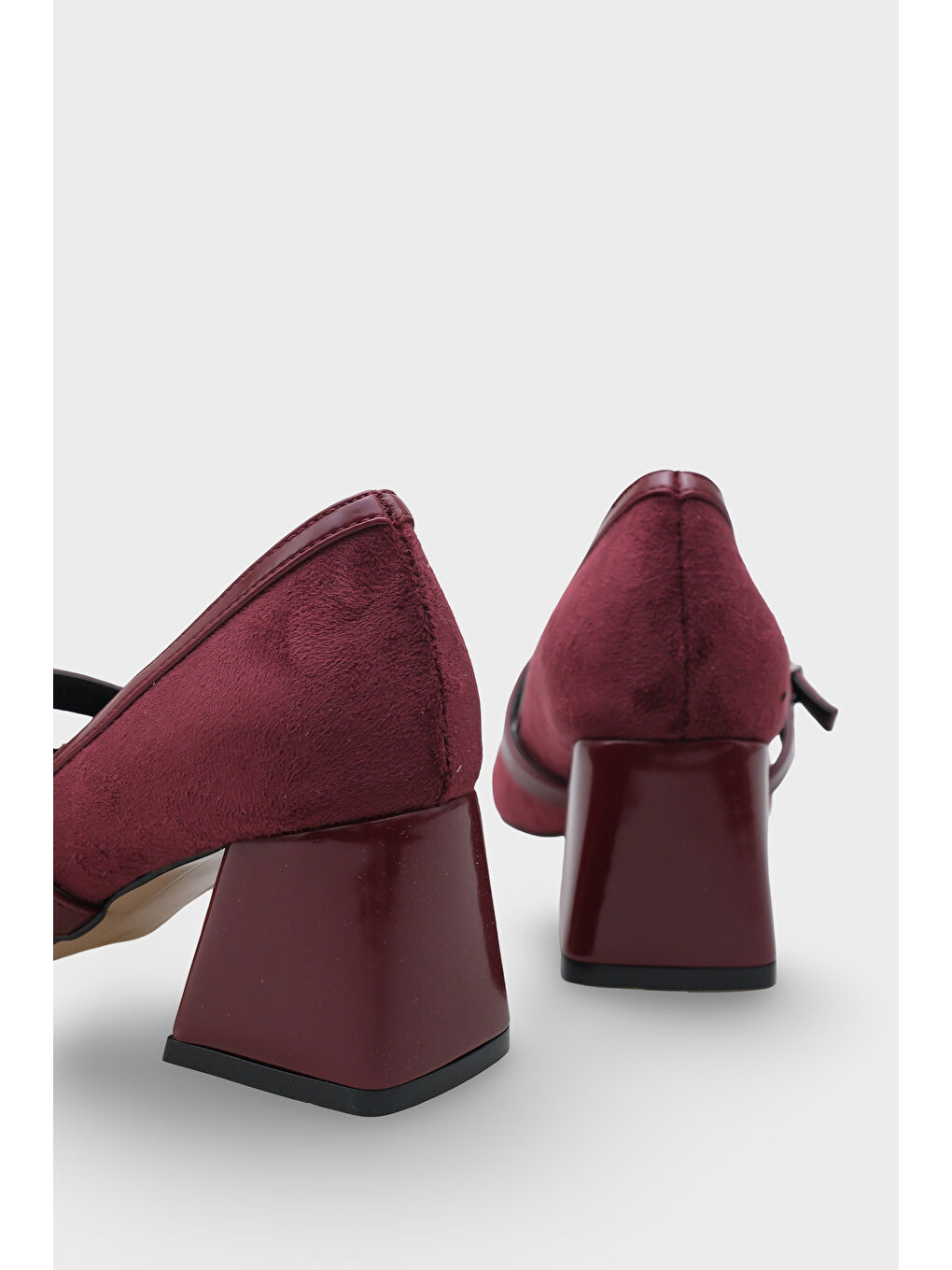 Bordo Susann Sivri Burunlu Kalın Orta Topuklu Bantlı Suni Süet Kadın Ayakkabı-3