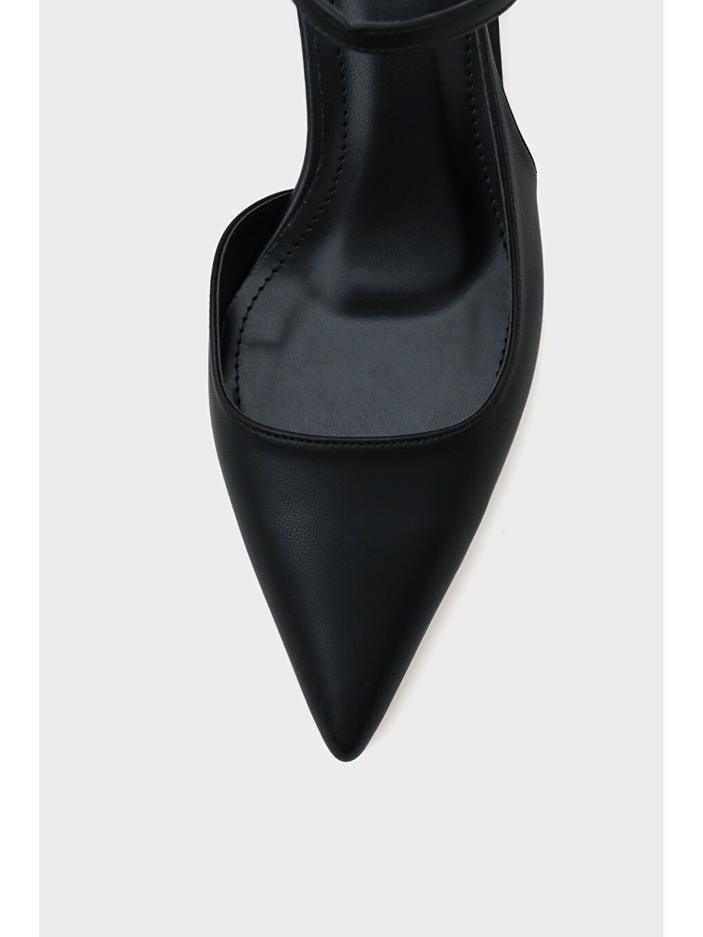 Siyah Perla Orta Topuklu Bilekten Bantlı Sivri Burunlu Kadın Ayakkabı-3