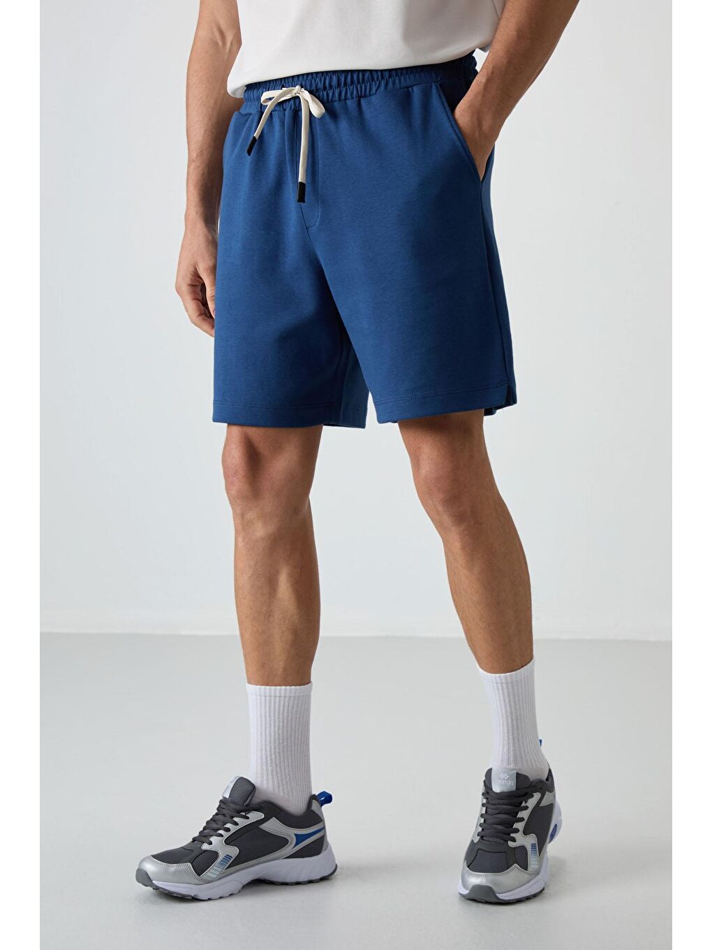 Air Jones Mavi Pamuklu Kalın Yumuşak Dokulu Comfort Fit Basic Erkek Şort - 81274